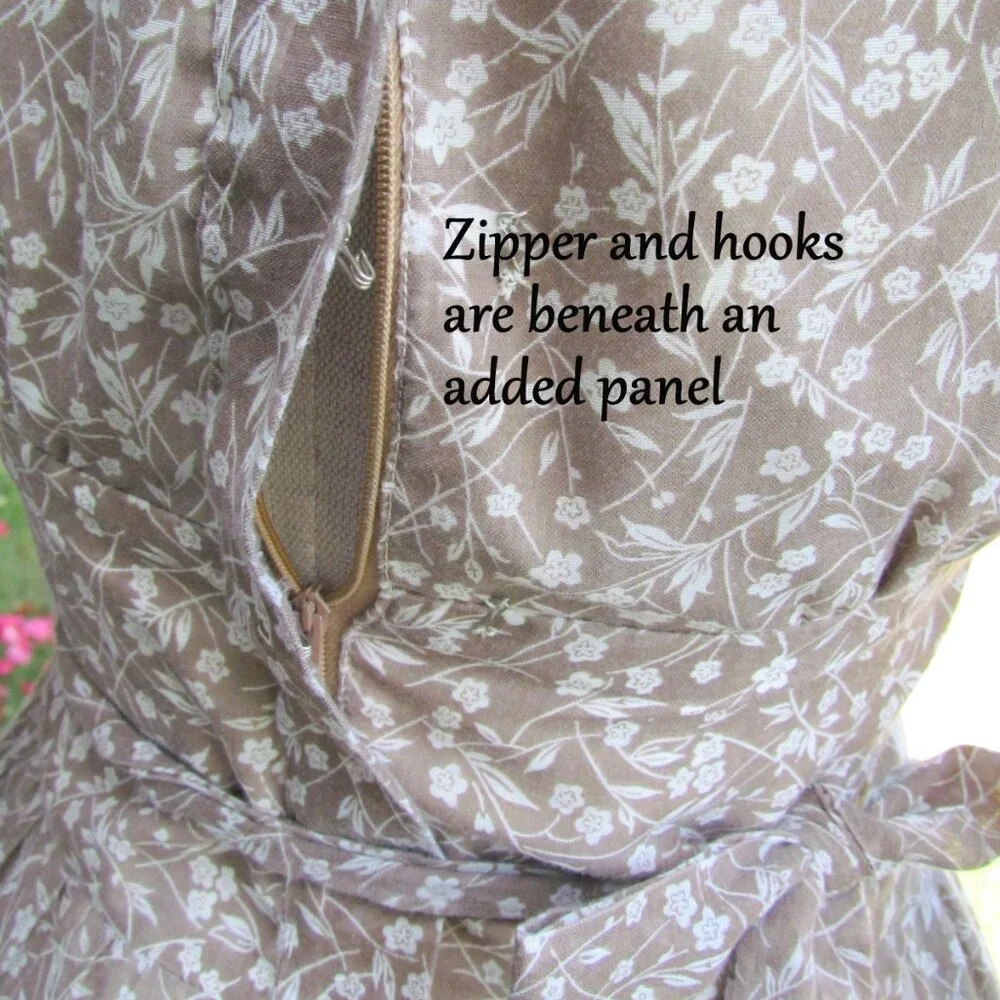 VICTORIAN COSTUME GOWN, S, WIDE SKIRT, FLORAL PRINT w LACE - VINTAGE ORIGINAL - Picture 8 of 9